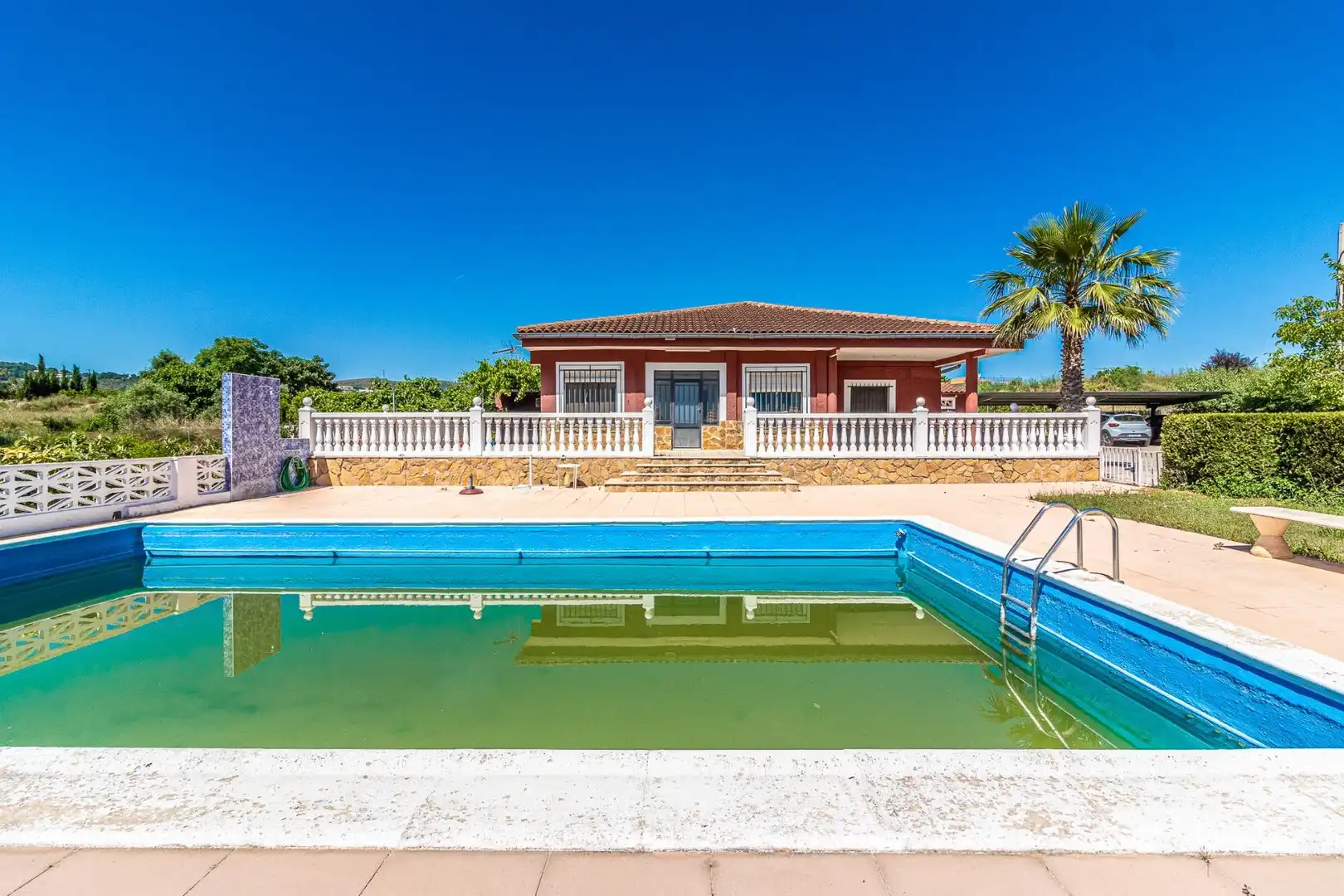 Schwimmbecken von Haus oder Chalet zum Verkauf in Carlet mit Privatgarten, Terrasse und Schwimmbad