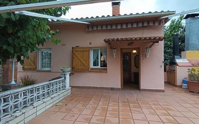 Exterior view of House or chalet for sale in Montmeló  with Air Conditioner