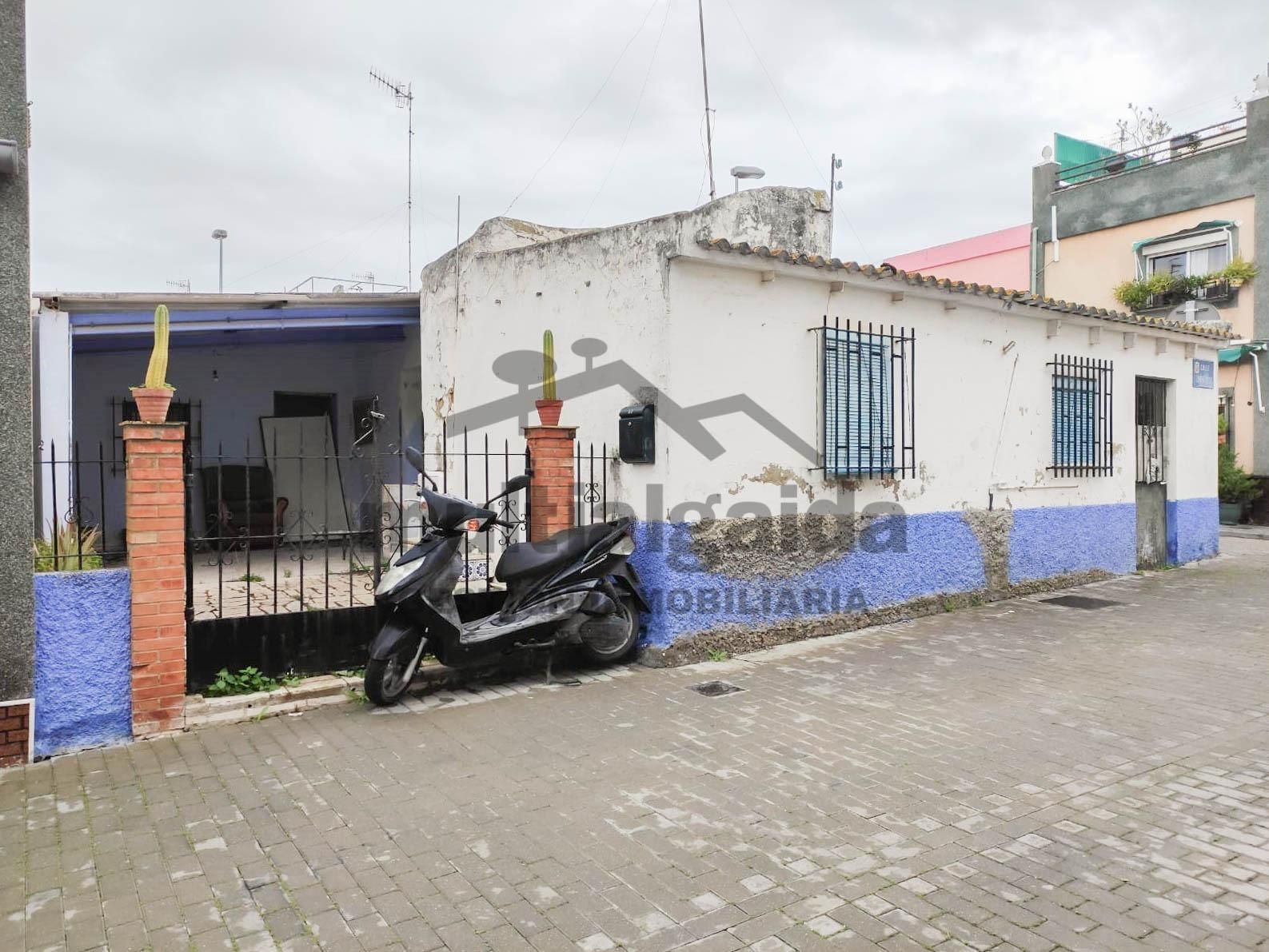 Exterior view of House or chalet for sale in Sanlúcar de Barrameda  with Storage room