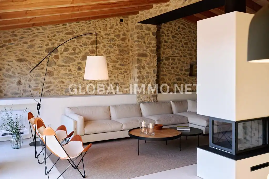 Villa mit Garten zum Verkauf in Carrer Pirineus, imagen 3