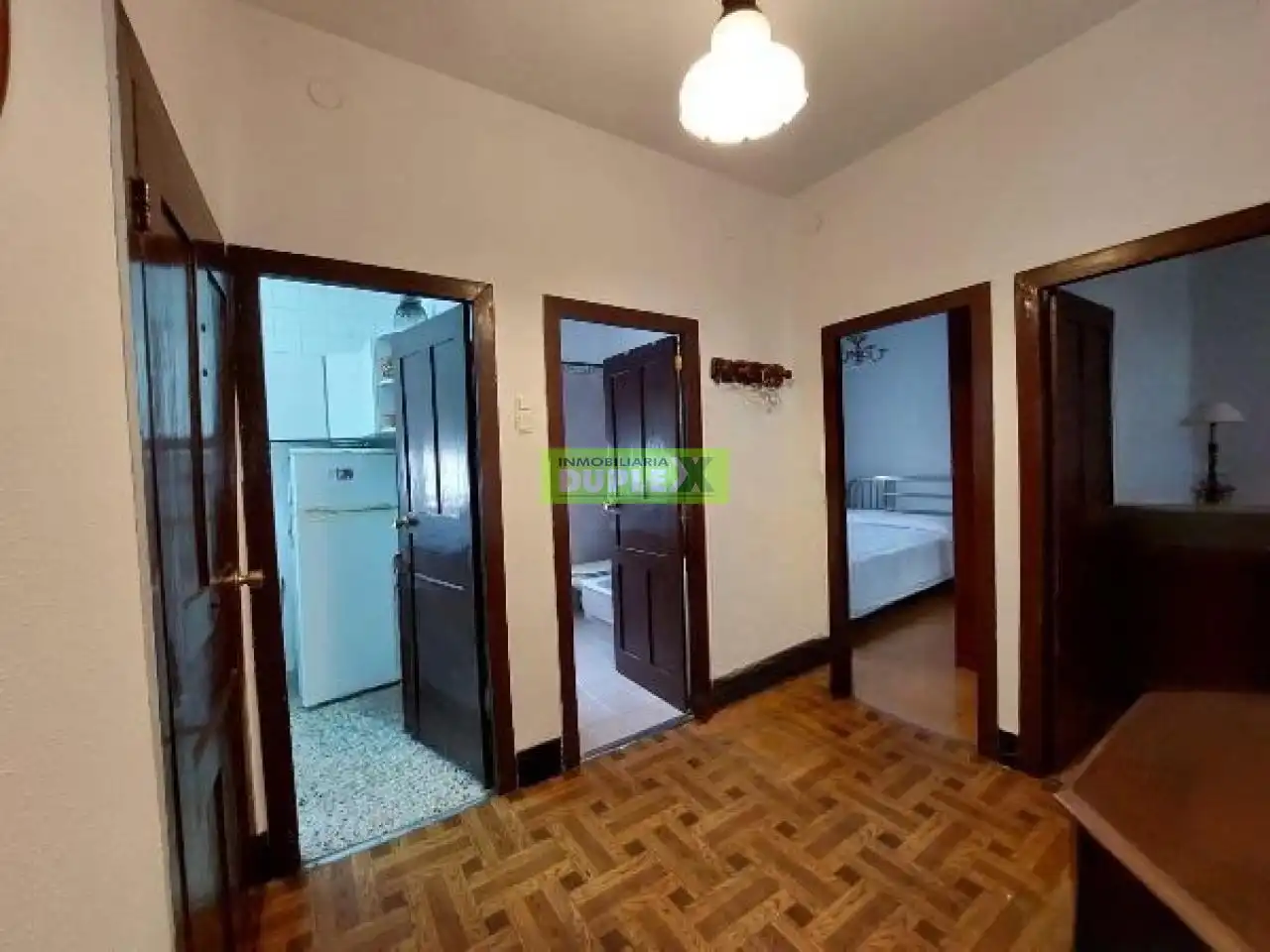 Habitación de Casa o chalet en venta en Pontevedra Capital  con Calefacción, Jardín privado y Trastero