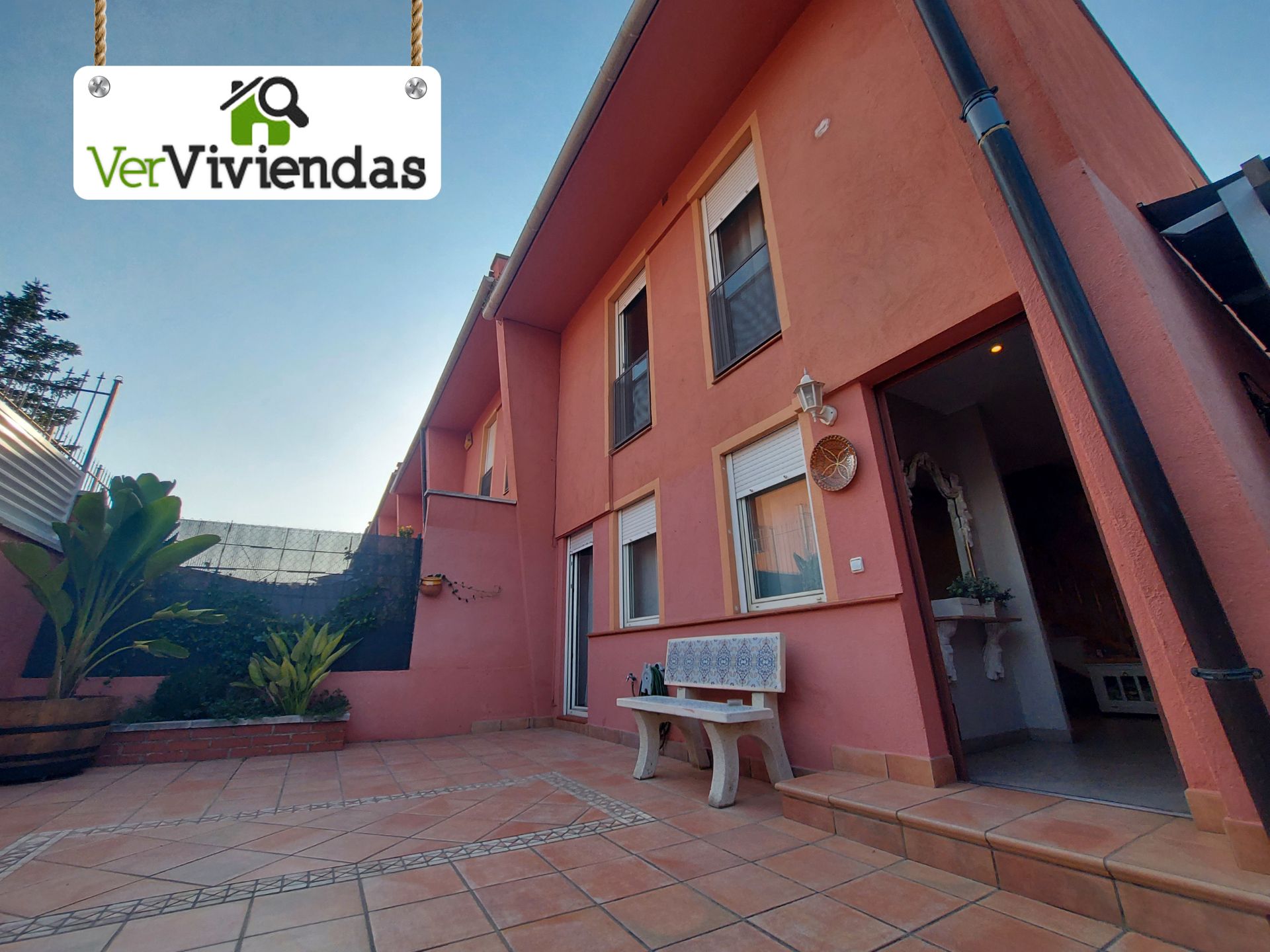 Casa adosada en venda a Carrer del Canigó, 11, Sant Sadurní d'Anoia