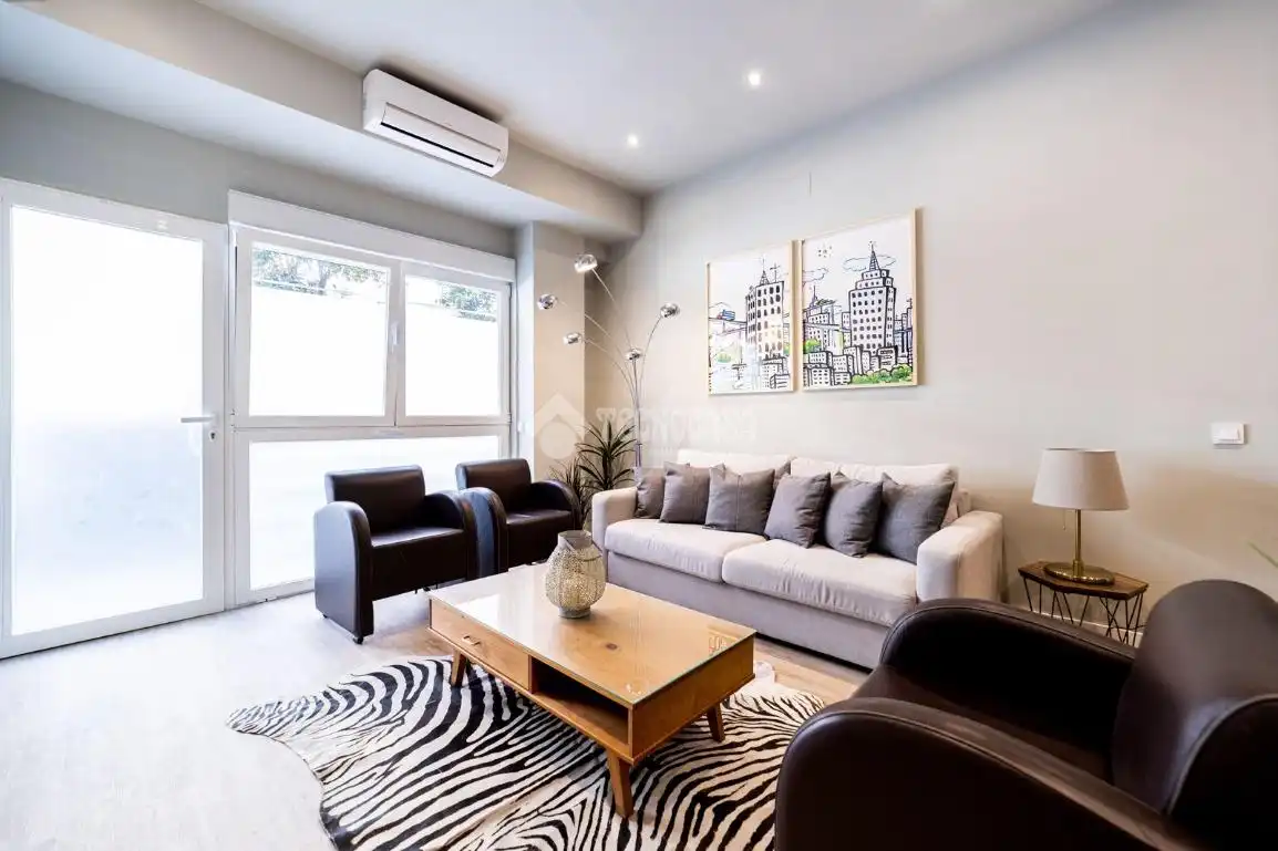 Living room of Flat for sale in Madrid