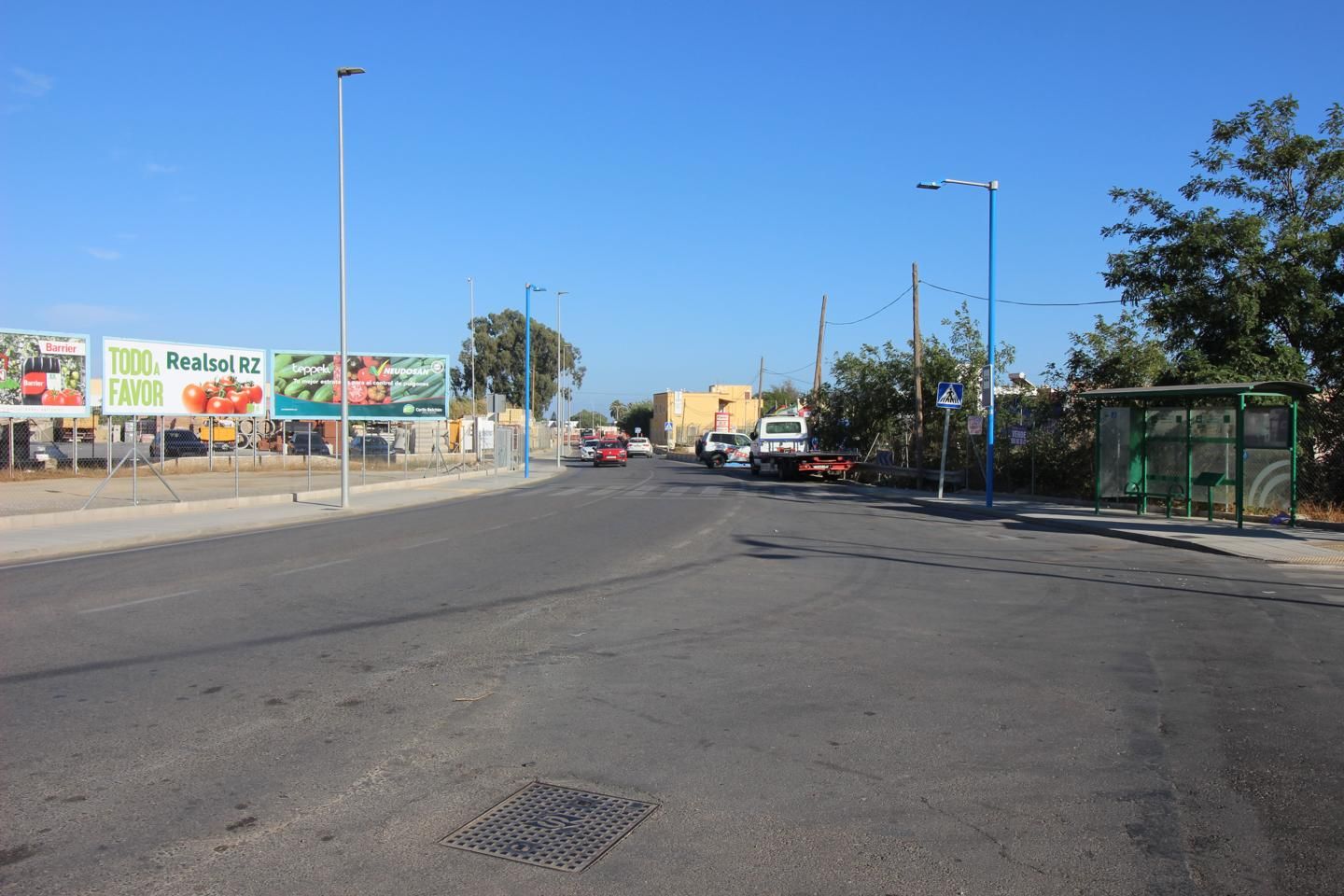 Vista exterior de Residencial en venda en  Almería Capital