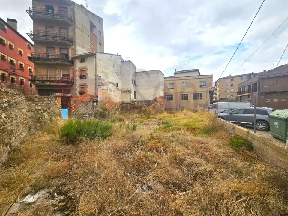 Wohnbaugrundstück zum Verkauf in Calle Cantarranas 18, imagen 2