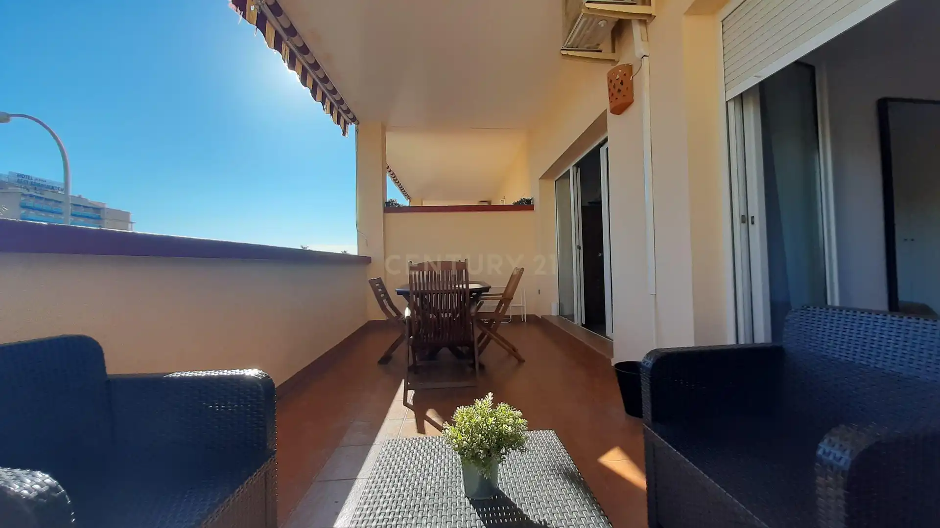 Terraza de Piso en venta en Benalmádena con Aire acondicionado, Trastero y Horno