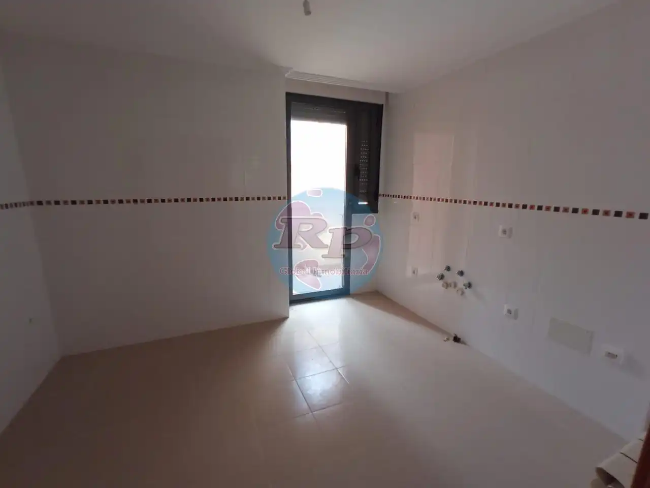 Piso en venta en León Capital  con Calefacción, Parquet y Terraza