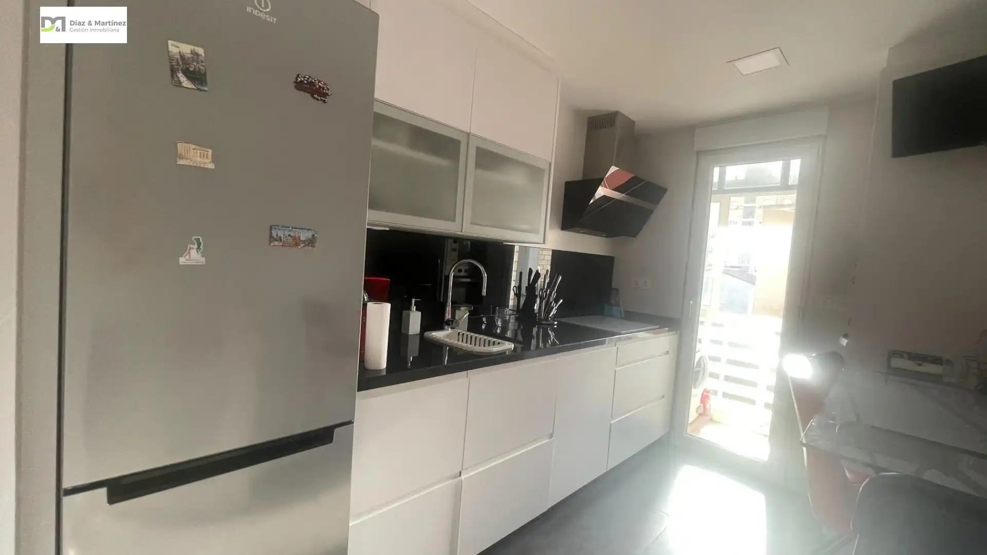 Cocina de Dúplex en venta en León Capital  con Calefacción y Parquet