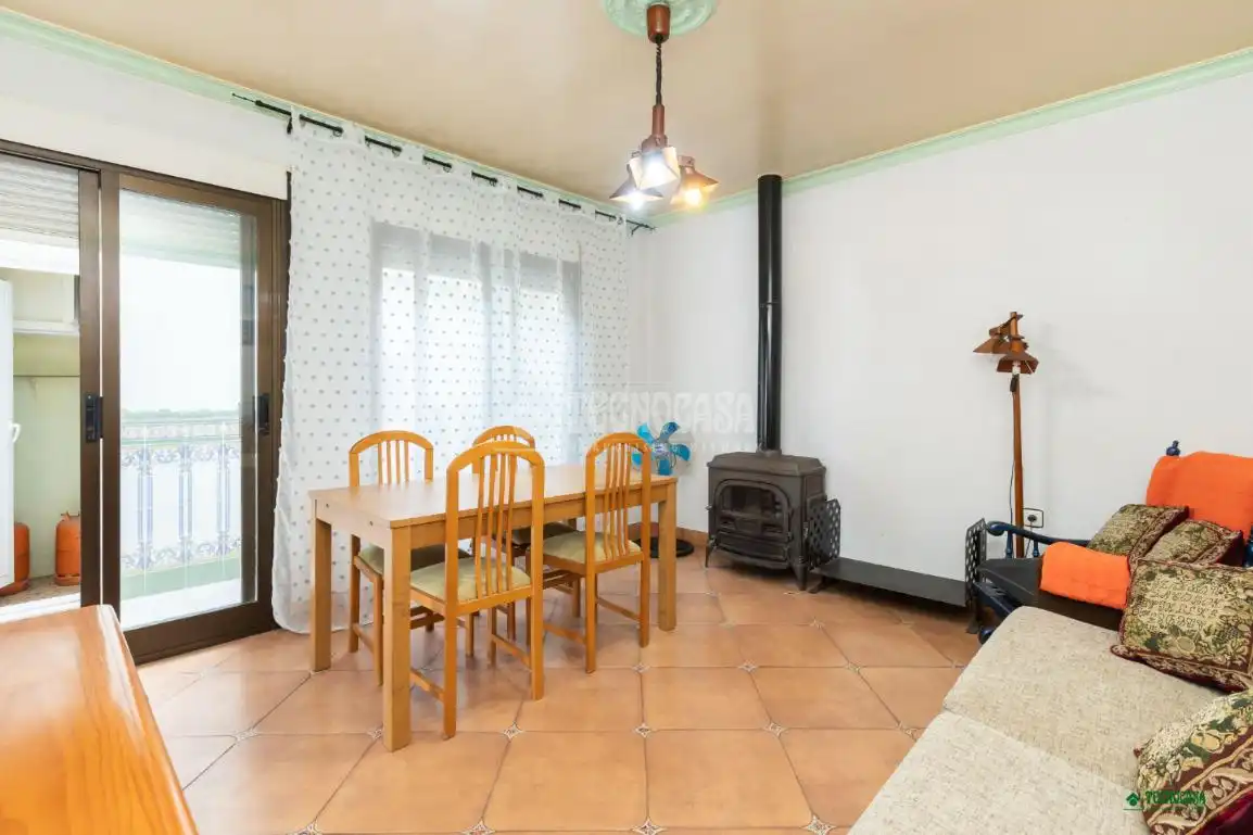 Wohnzimmer von Einfamilien-Reihenhaus zum Verkauf in Zurgena mit Klimaanlage und Balkon
