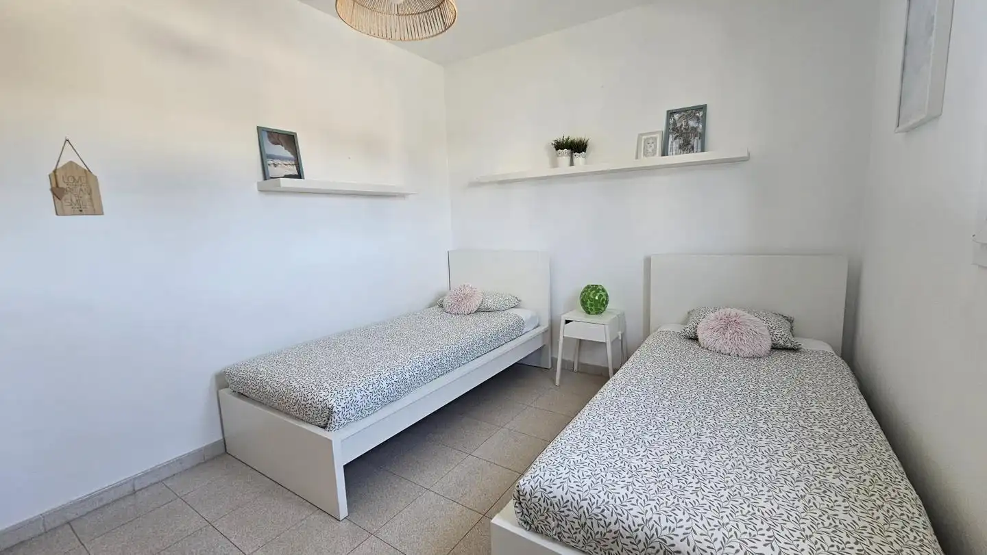 Bedroom of Flat for rent in San Bartolomé de Tirajana  with Air Conditioner, Terrace and Furnished
