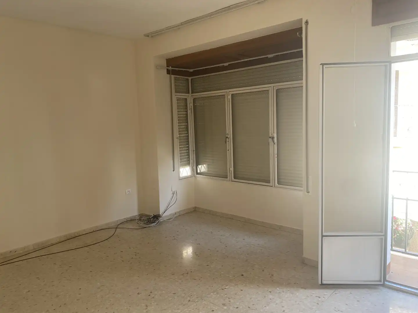 Appartamento con terrazza in vendita a Avenida Jose Solis Ruiz