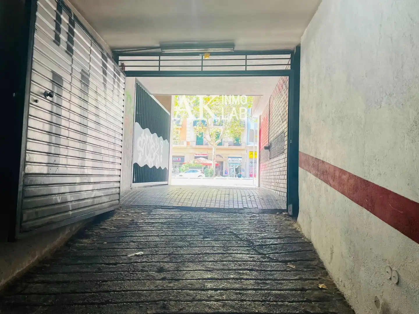 Einzelparkplatz zum Verkauf in Paral·lel, imagen 5