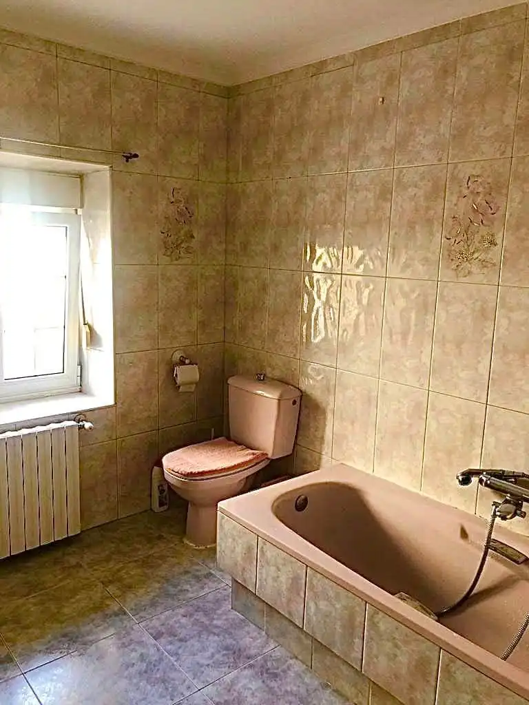 Baño de Casa o chalet en venta en Arenas de Iguña con Calefacción, Parquet y Terraza
