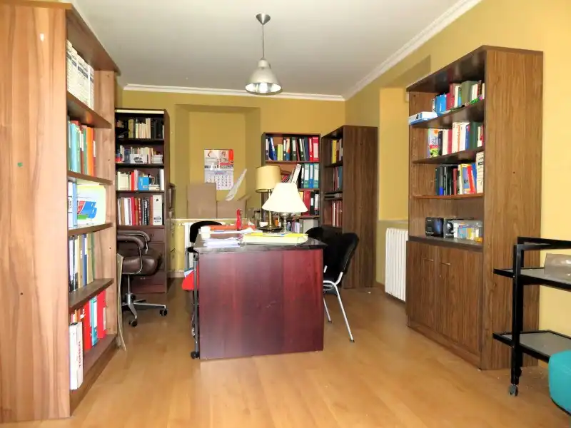 Casa o chalet en venta en Cuadros con Calefacción y Trastero