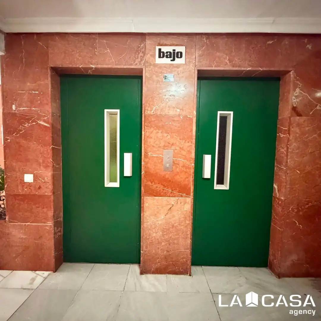 Piso con ascensor en venta en Calle Mayo, imagen 16