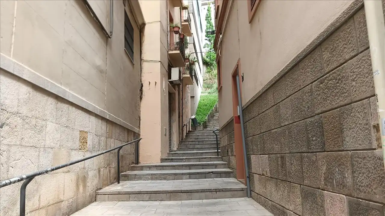 Flat for sale in Carrer Lamarca