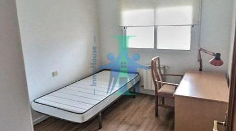Foto 5 de Apartament de lloguer a Hospital, Albacete Capital