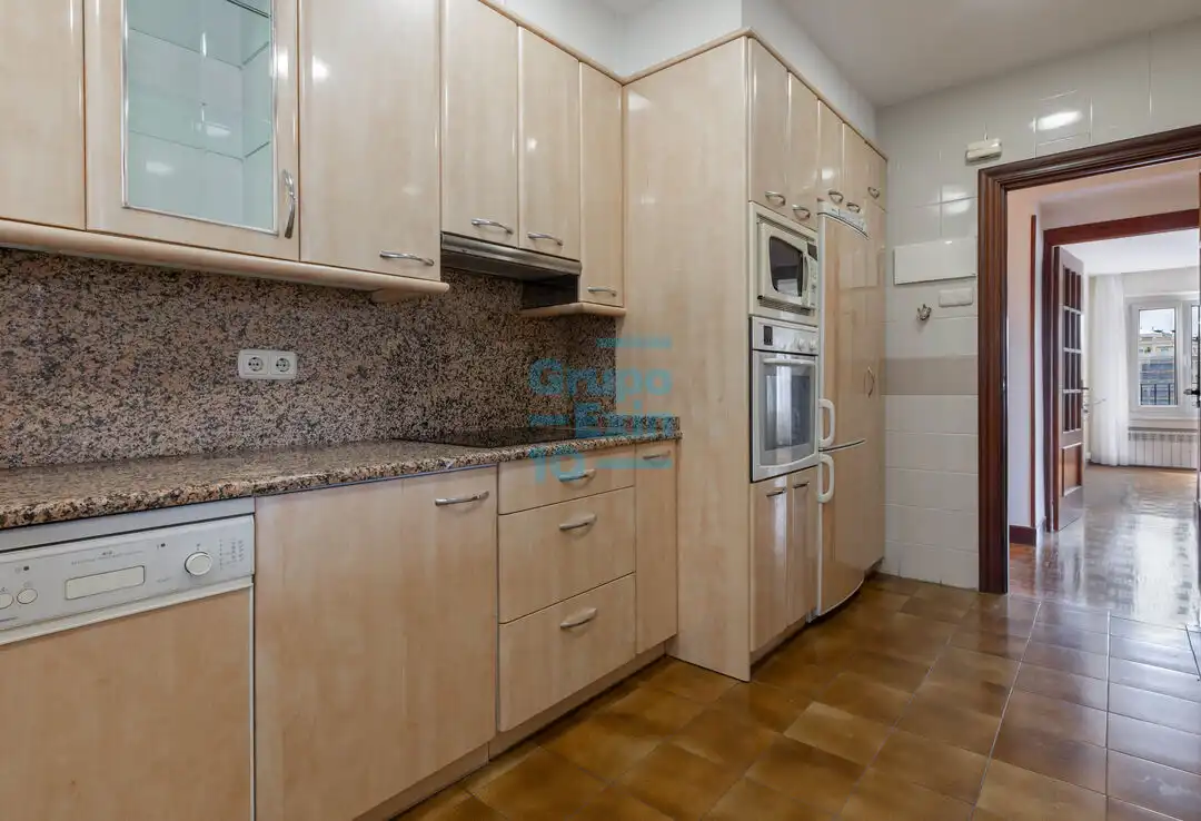 Attic for sale in Amara Zaharra - Arbaizenea
