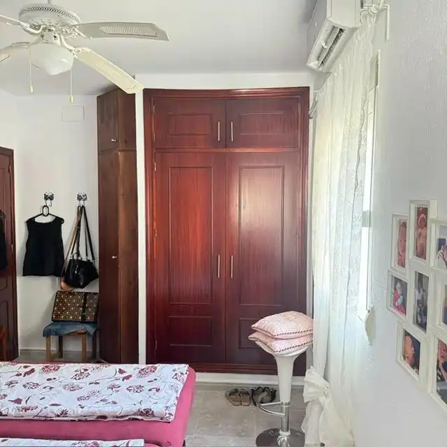 Dormitori de Casa o xalet en venda en Chiclana de la Frontera amb Aire condicionat, Calefacció i Jardí privat