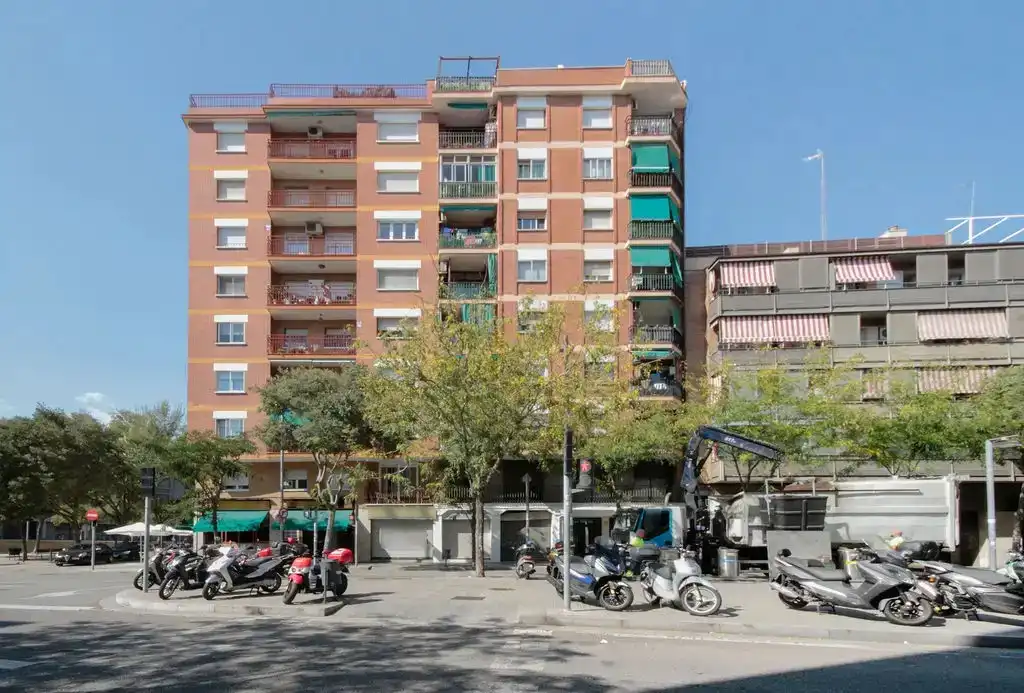 Local comercial de lloguer a Gorg - Progrés