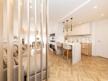 Appartamento con balcone in vendita a Calle Cervantes