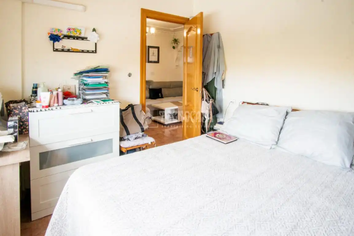 Bedroom of Flat for sale in Granada