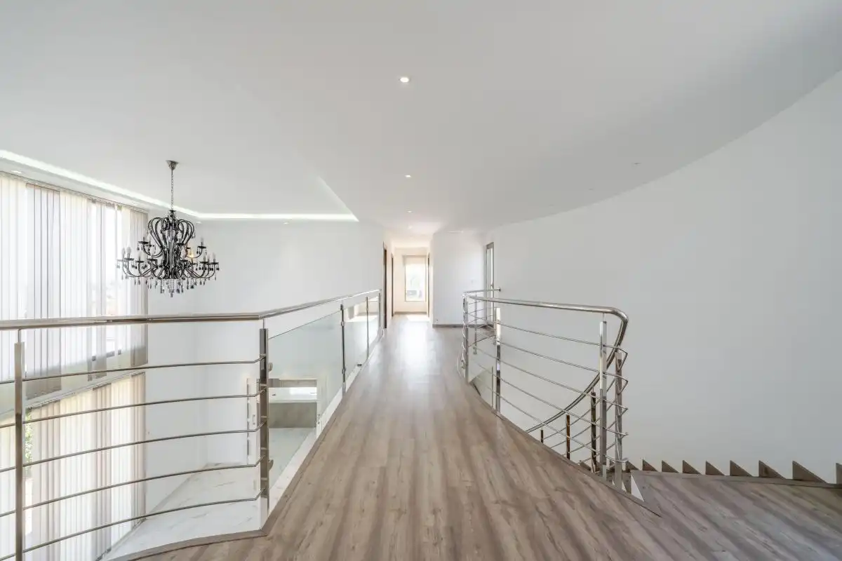 Haus oder Chalet zum Verkauf in Elche / Elx mit Klimaanlage, Heizung und Privatgarten