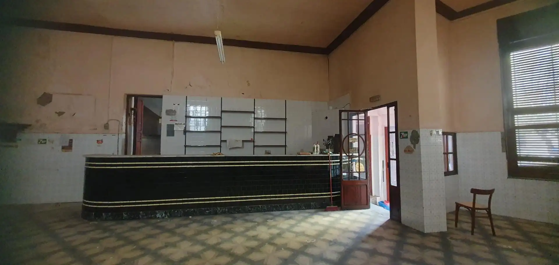 Local comercial en venda a Calle de Barceloneta Alta, imagen 4