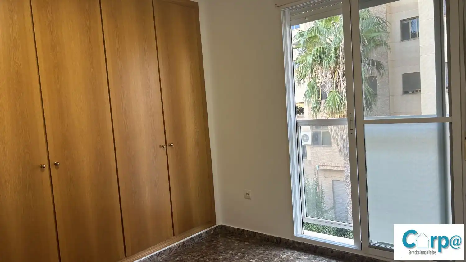 Bedroom of Houses for rent in Tavernes Blanques  with Air Conditioner, Heating and Parquet flooring