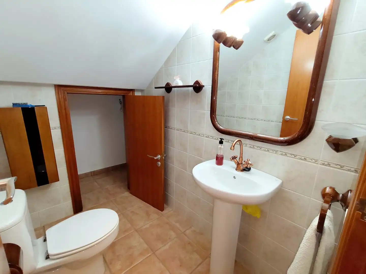 Bany de Casa o xalet en venda en La Palma de Cervelló amb Aire condicionat, Calefacció i Terrassa