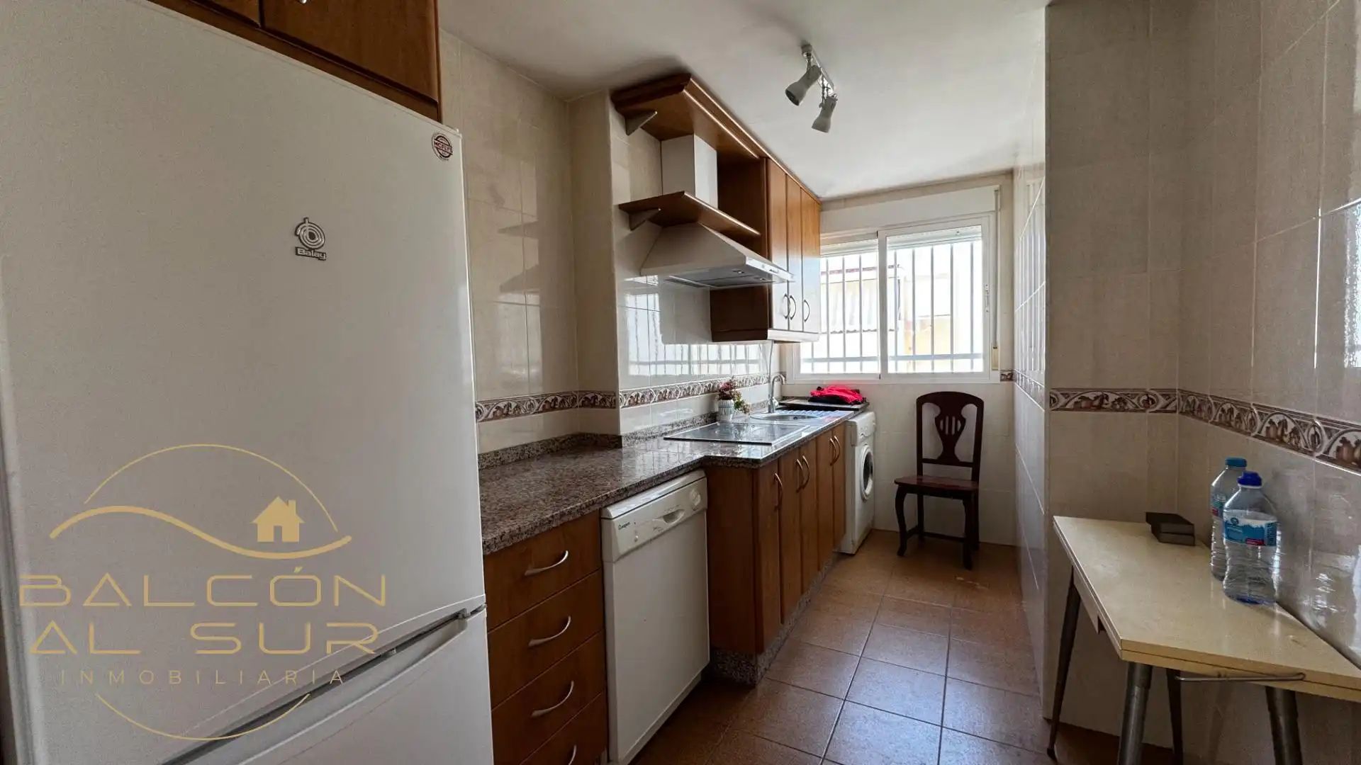 Cocina de Piso en venta en Rota con Terraza