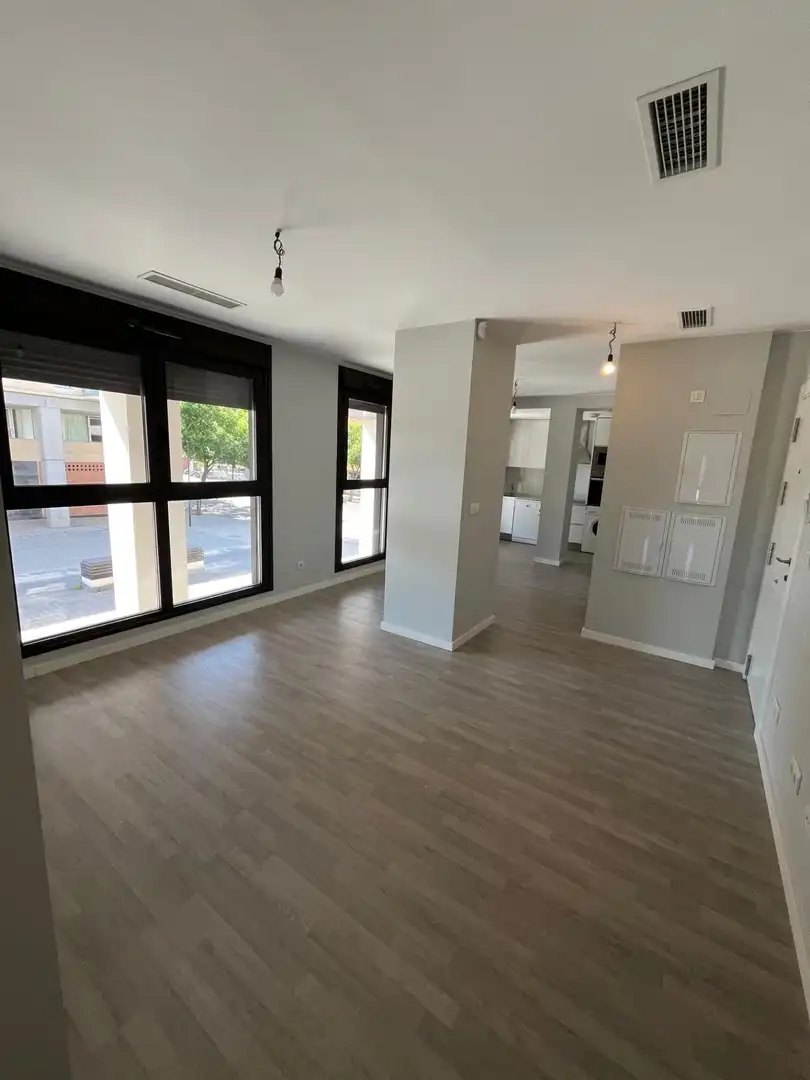 Flat for sale in Zaragoza  with Air Conditioner, Heating and Community pool