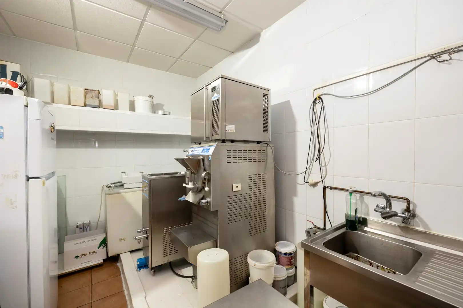 Business premises for sale in Calle Gabriela Mistral 2, imagen 15