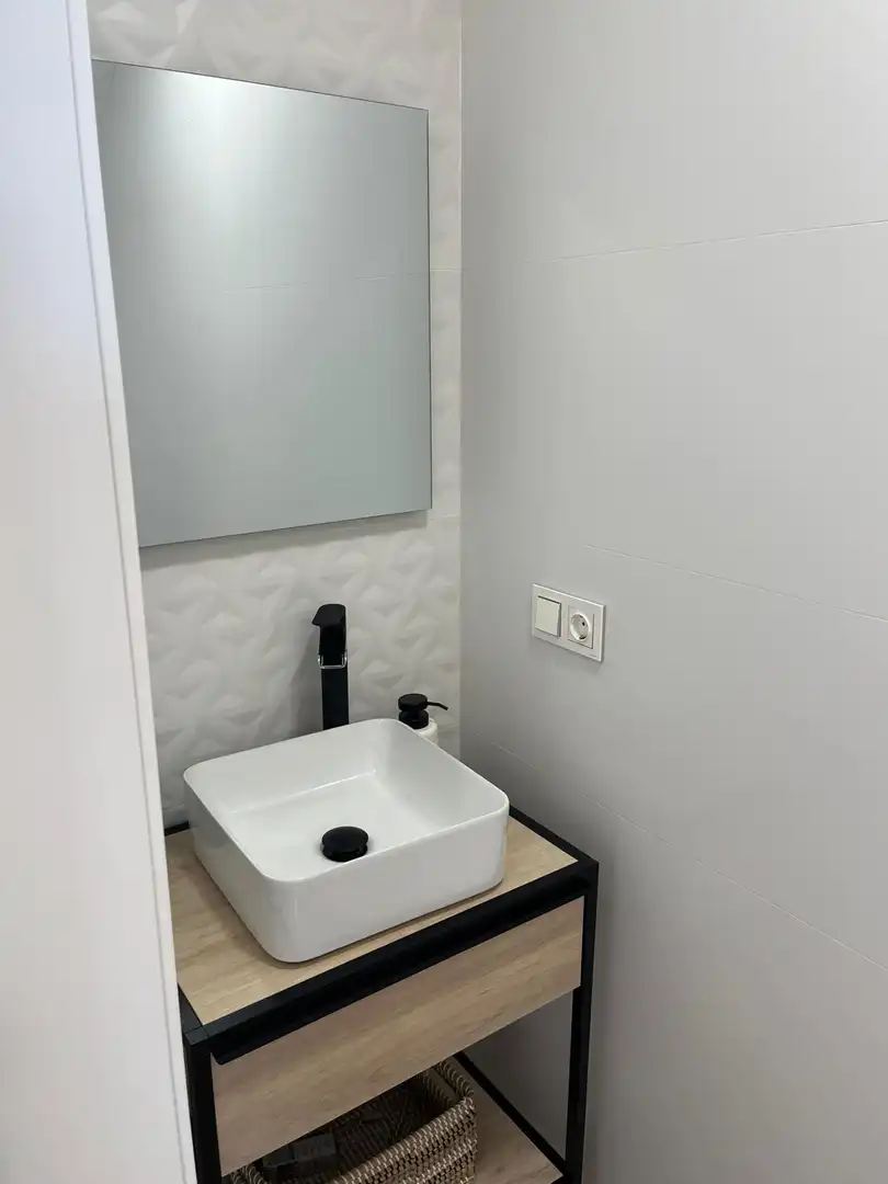 Bathroom of Detached homes for sale in Monforte del Cid  with Air Conditioner, Private garden and Parquet flooring