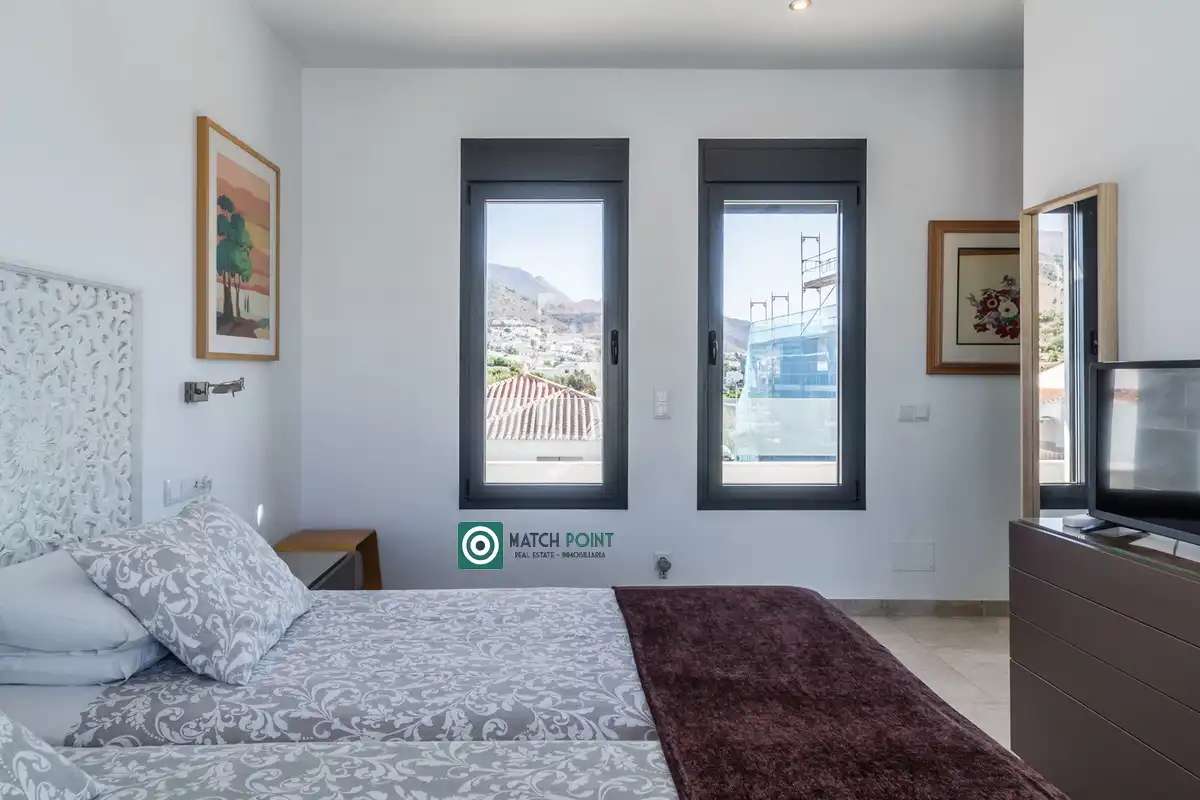 Dormitori de Casa adosada en venda en Avda Pescia - Ctra de Frigiliana