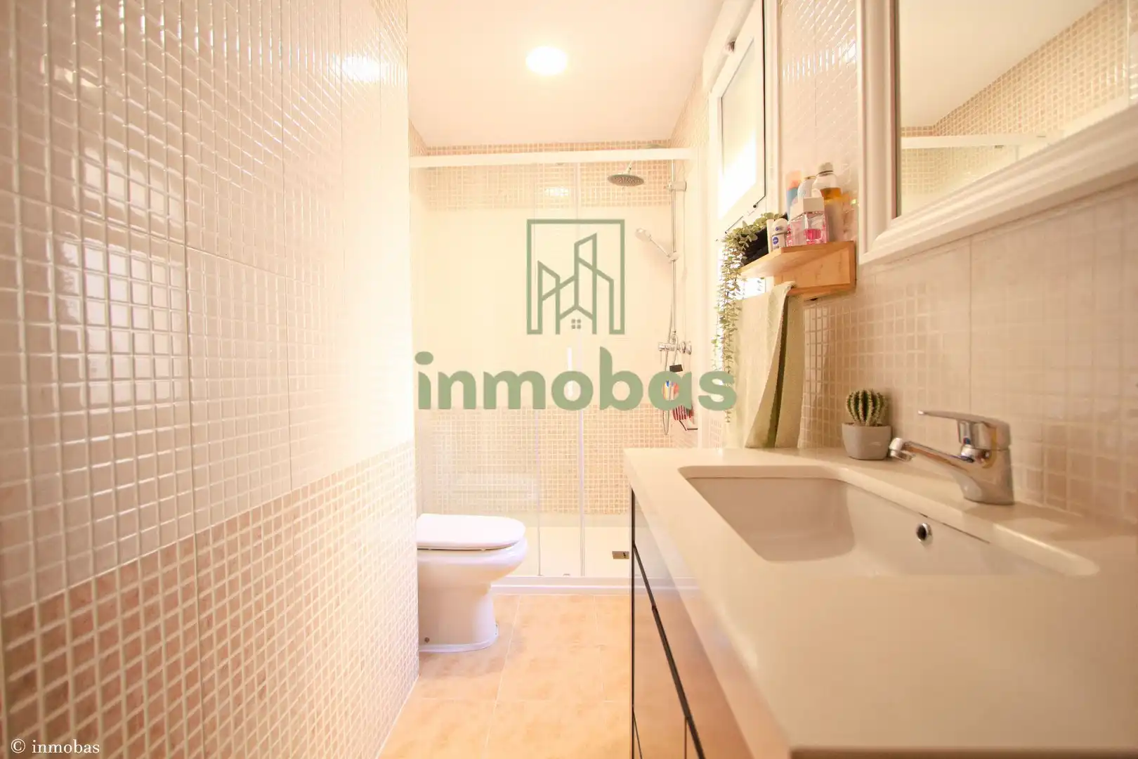 Badezimmer von Dachboden zum Verkauf in Badajoz mit Klimaanlage, Terrasse und Abstellraum