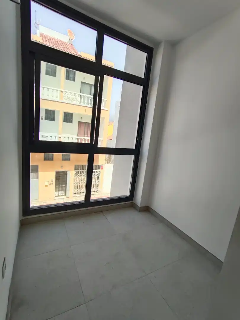 Habitación de Apartamento en venta en Guía de Isora con Terraza, Trastero y Horno