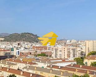 Vista exterior de Pis en venda en Málaga Capital amb Aire condicionat, Jardí privat i Balcó