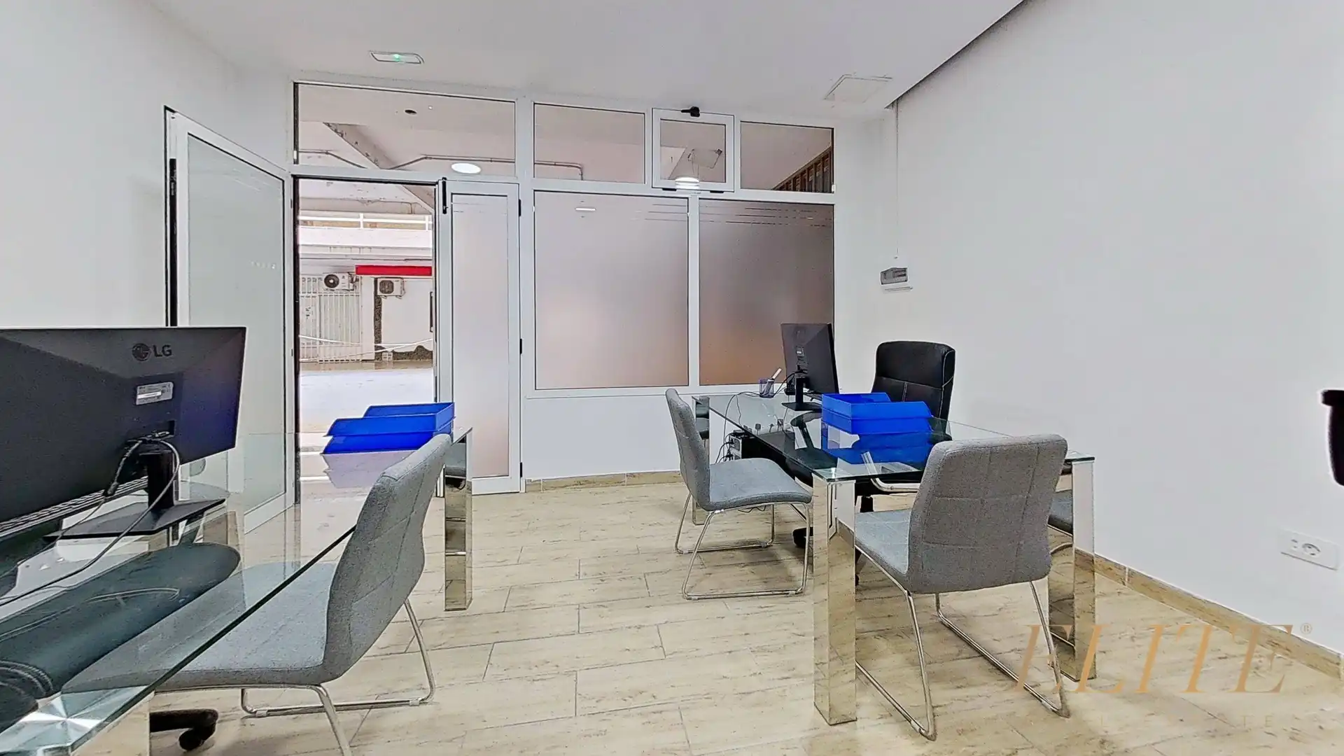 Oficina en venta en San Bartolomé de Tirajana con Aire acondicionado y Amueblado