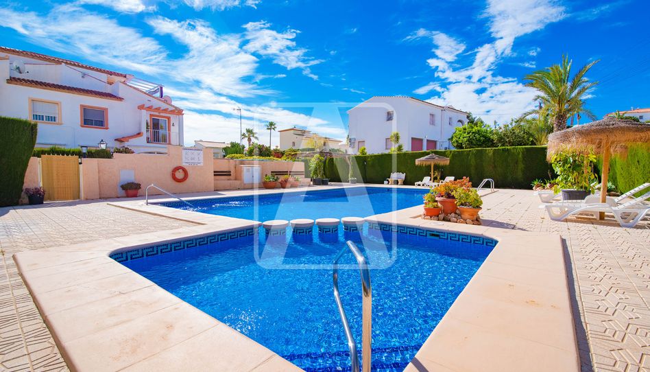 Casa adosada en venta en Marisol Park - Ortembach - Los Almendros - 2