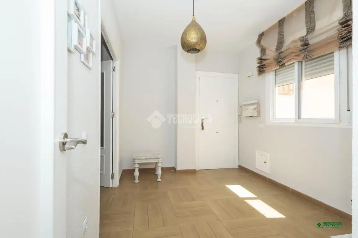 Habitación de Piso en venta en Almería con Terraza