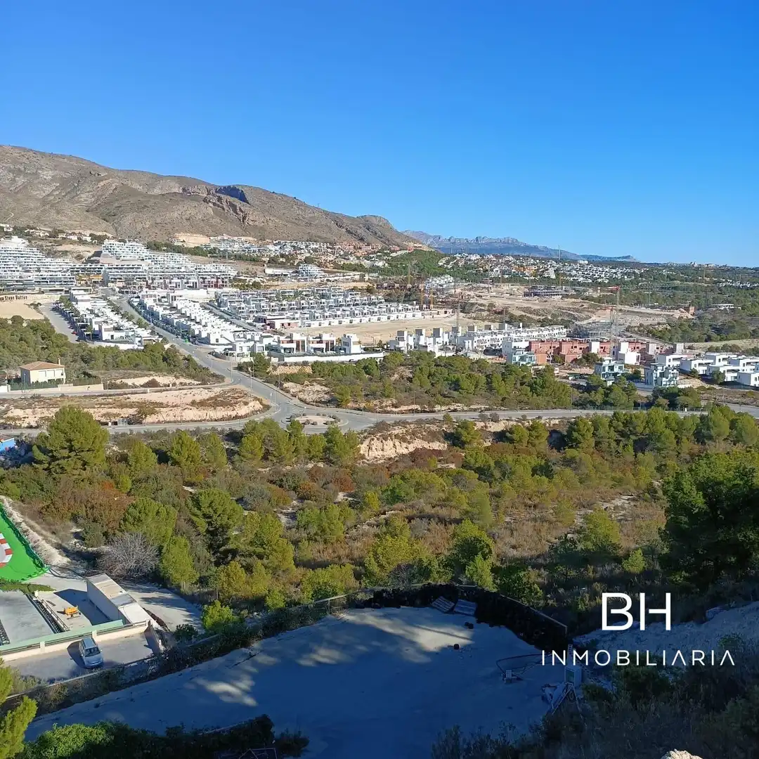 Terreny residencial en venda a Finestrat Pueblo