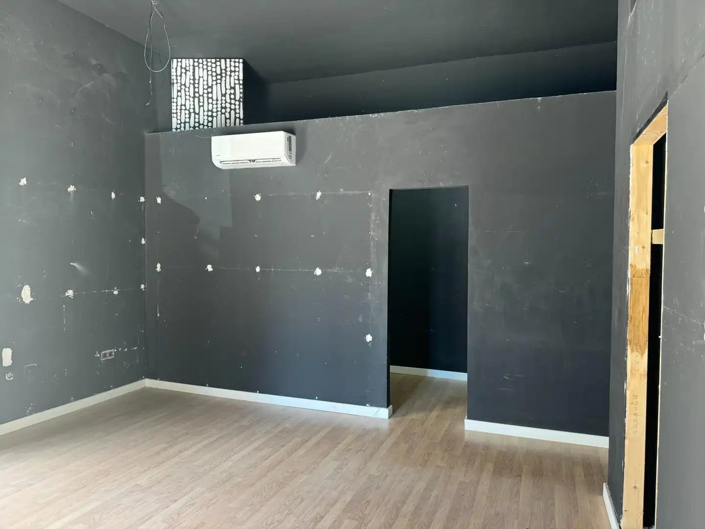Commercial properties for rent in Málaga  with Air Conditioner