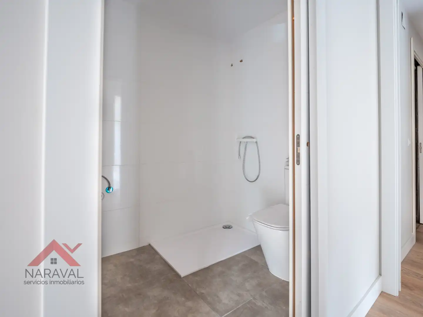 Badezimmer von Wohnung zum Verkauf in Aranguren mit Klimaanlage, Heizung und Terrasse