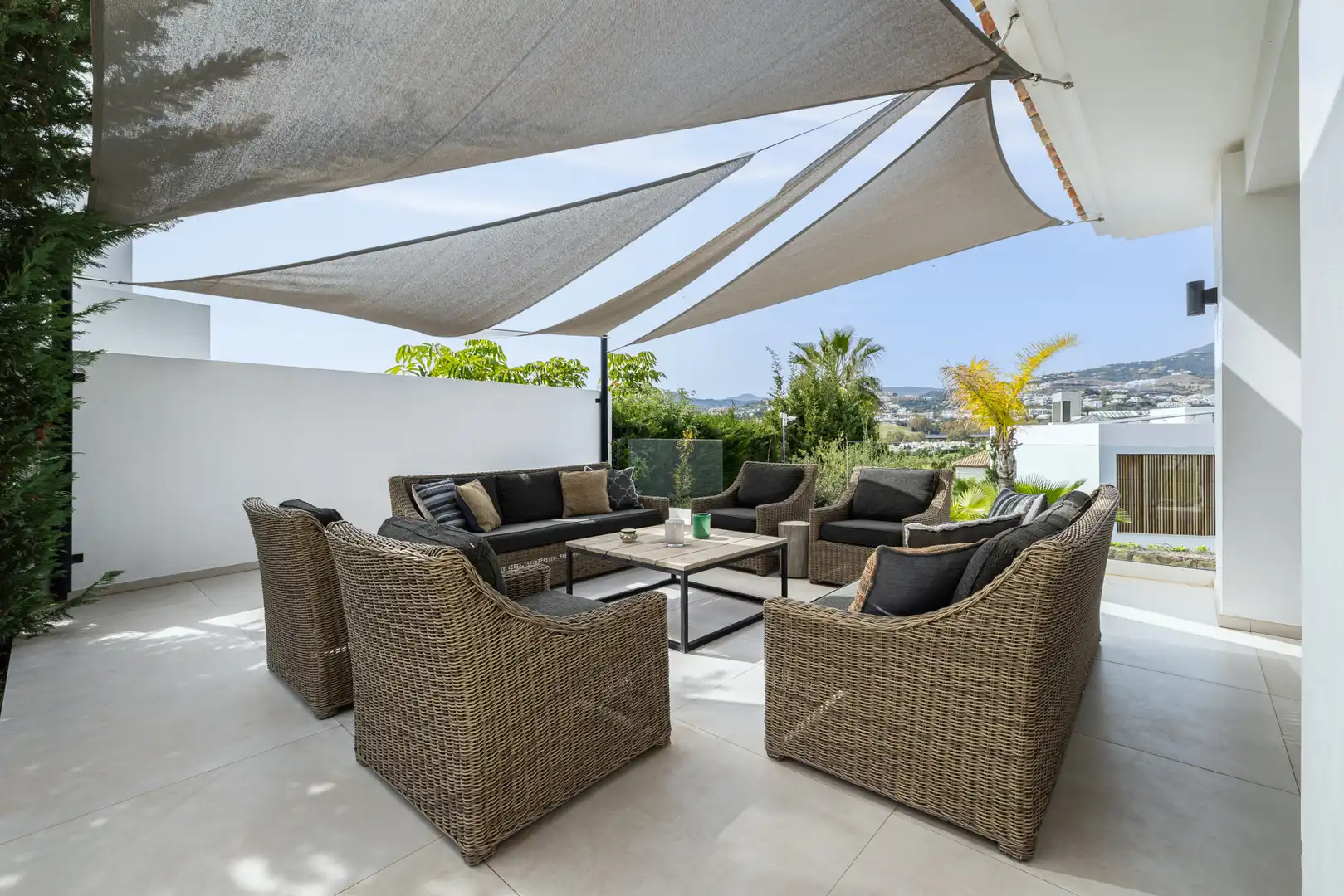 Maison avec terrasse à vendre à Nueva Andalucía, imagen 16