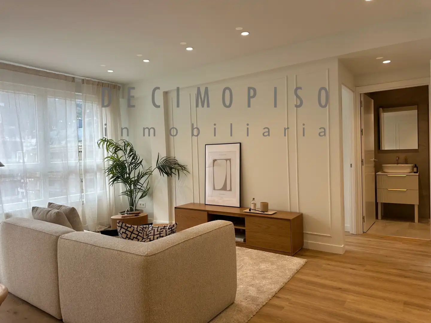 Sala de estar de Piso en venta en Donostia - San Sebastián  con Calefacción y Terraza