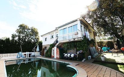 Swimming pool of House or chalet for sale in Valdemorillo  with Heating and Storage room