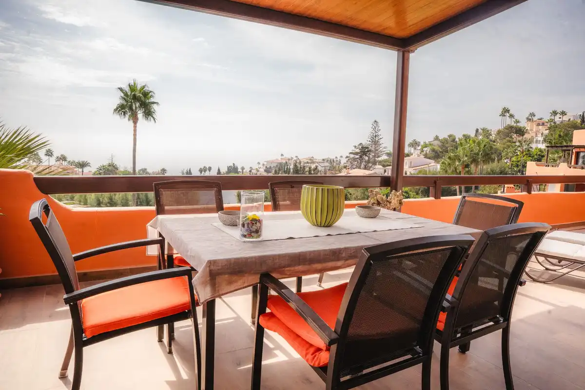 Dúplex amb ascensor en venda a Estepona Pueblo, imagen 4