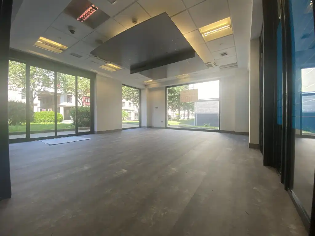 Local comercial de lloguer a Patxita Etxezarreta Kalea 2, imagen 5