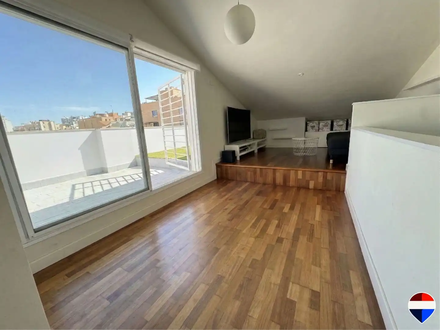 Detached homes for sale in Mairena del Aljarafe  with Air Conditioner, Terrace and Storage room